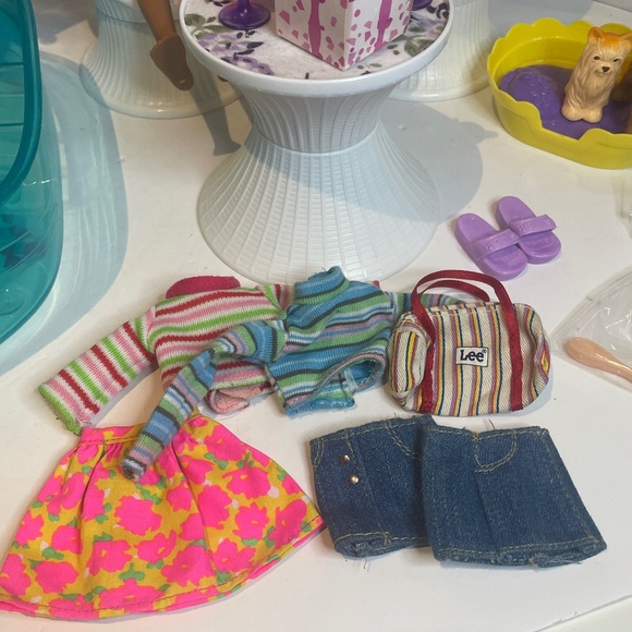 Vintage Barbie Wee 3 Friends 🏖️Pool And Patio PARTY PLAYSET MATTEL 2004 - Picture 6 of 16